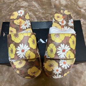 Coach Udele Floral Sport Slide Sandals Size 7 New